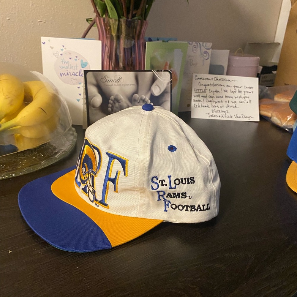 Vintage Rams NFL hat - Picture 2 of 4